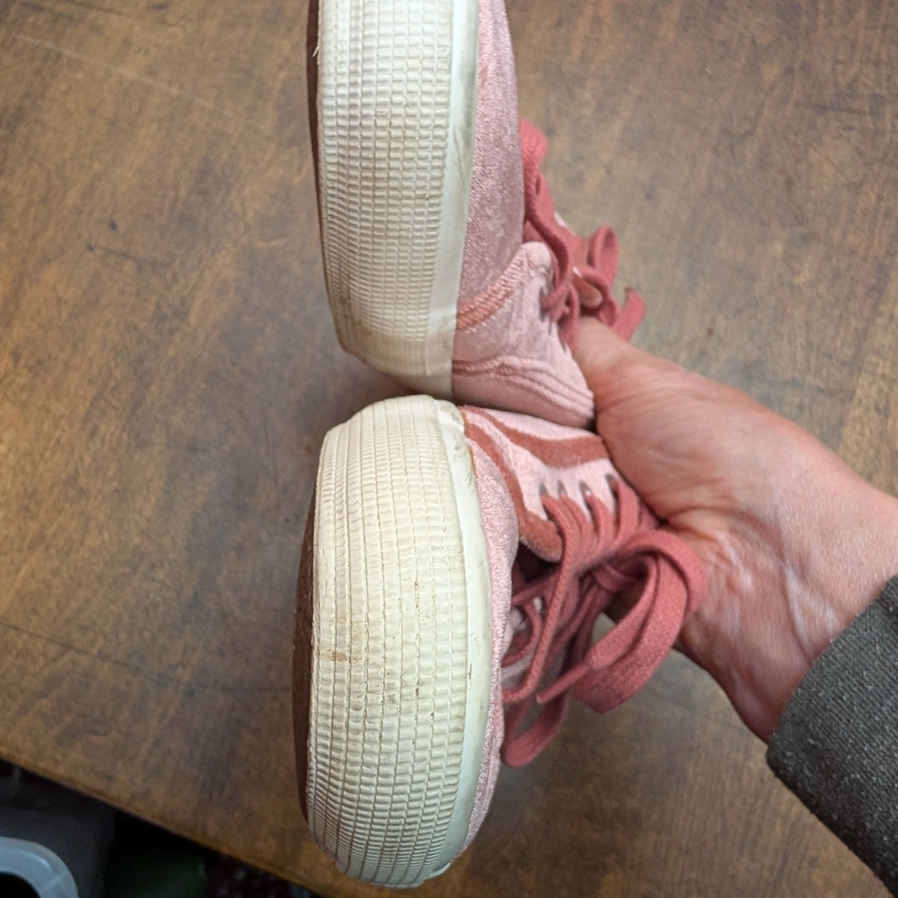 Old Navy Pink Velvet Sneakers - Picture 4 of 8